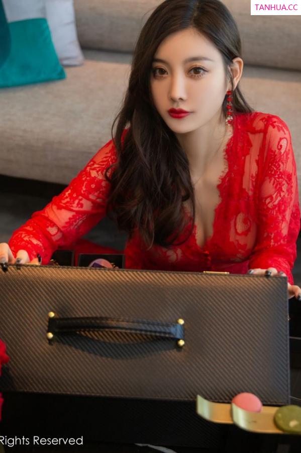 杨晨晨 sugar小甜心CC [XiuRen]高清写真图 2022.01.26 No.4516 杨晨晨Yome第21张图片